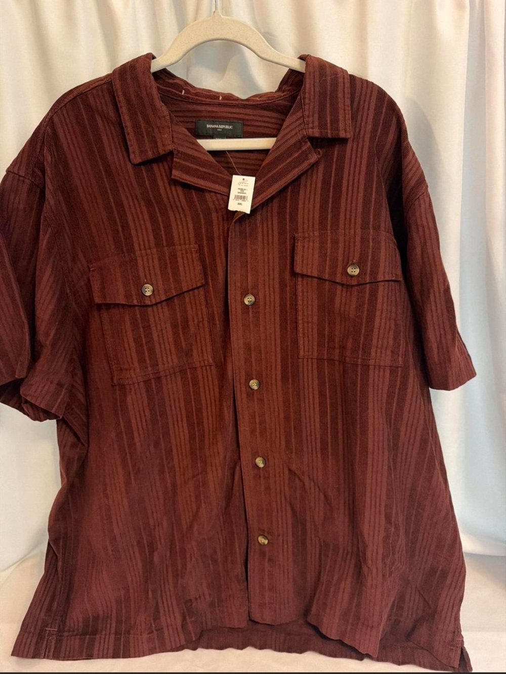 Banana Republic Men's Short-Sleeve Button-Down Shirt in Rust